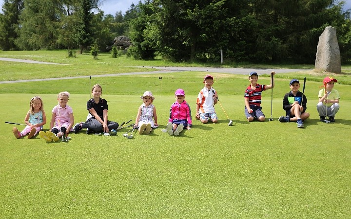 Projekt Se školou na golf opět pomohl zvýšit počet dětských golfistů v zemi